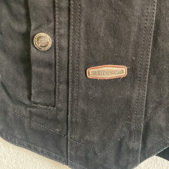 Harley Davidson Women’s Black Denim Jacket Size M - Picture 3 of 7